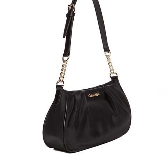 Calvin Klein Shoulder Bag Florence Nylon B… - Picture 3 of 7